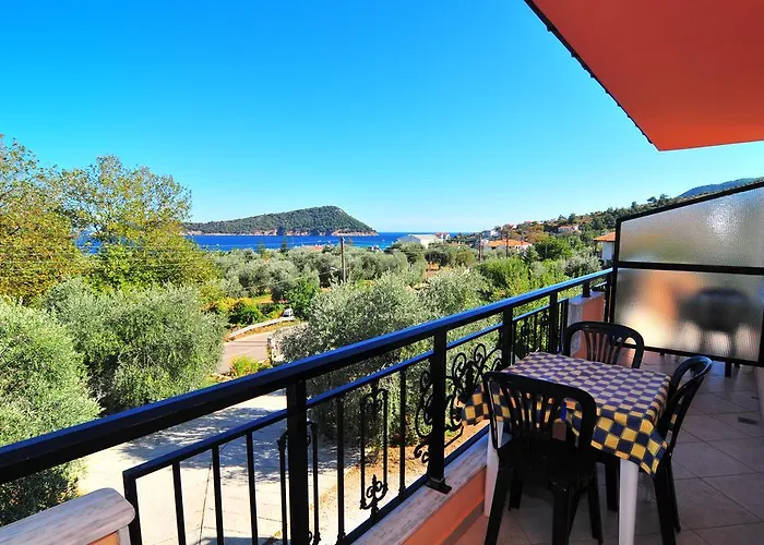 Lejlighed Betty Kinira